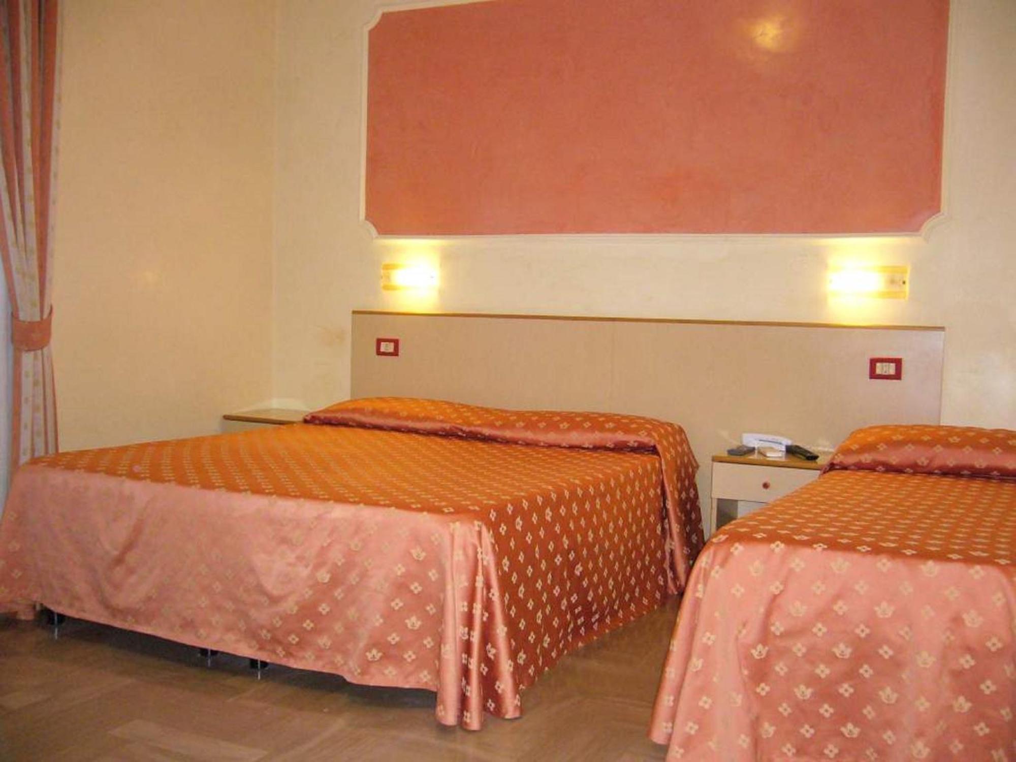Zabotto Hotel 3*